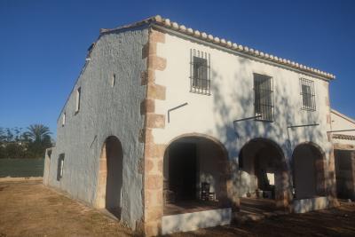 Villa til salg i Pedreguer